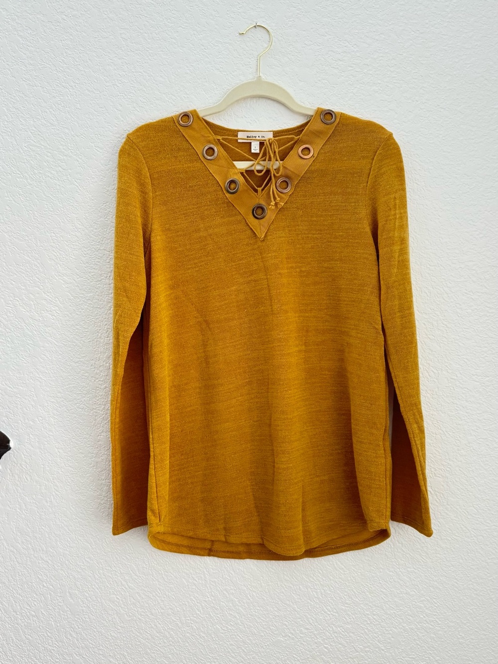 Women’s Lace-Up V-Neck Long Sleeve Top in Mustard